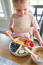 Load image into Gallery viewer, Silicone Suction Plate w/ Fork (Oatmeal)