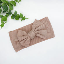 Load image into Gallery viewer, Elle Headband (Newborns)
